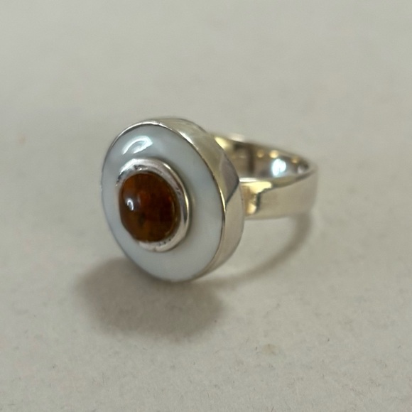 Laura Tosato 925 Sterling Silver Mother of Pearl & Amber Pendant & Ring Set - Picture 7 of 16